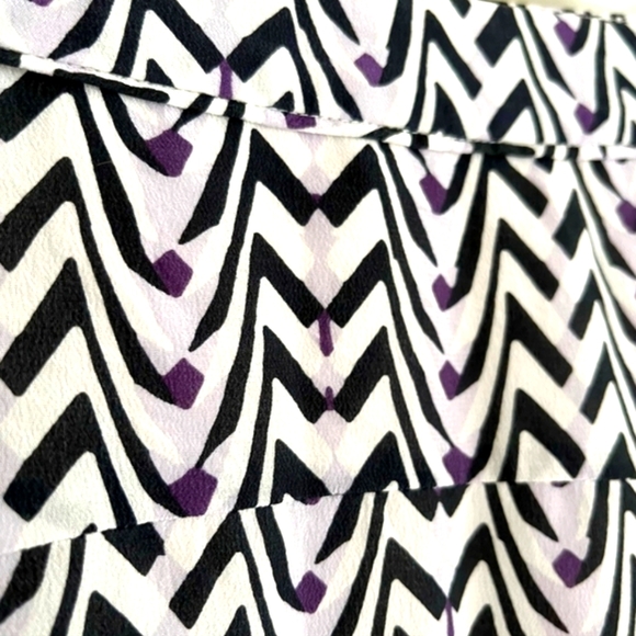 REISS | $195 Christa Printed Silk Mini Skirt - Picture 4 of 7